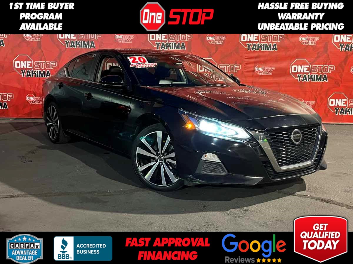 2020 Nissan Altima SR's photo