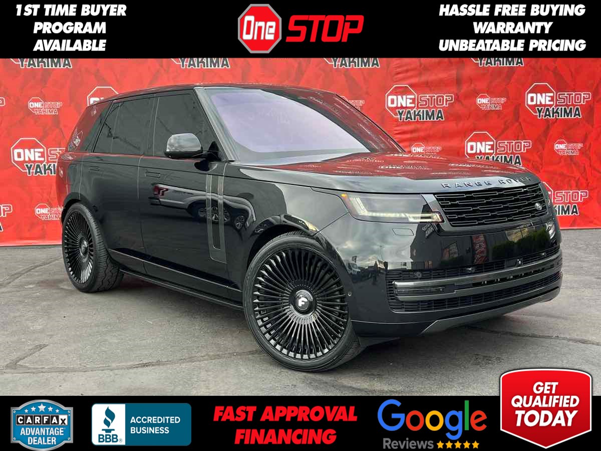 2023 Land Rover Range Rover SE's photo