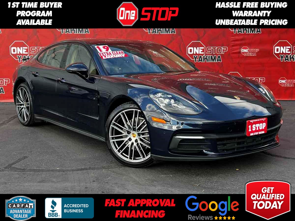 2019 Porsche Panamera Base's photo