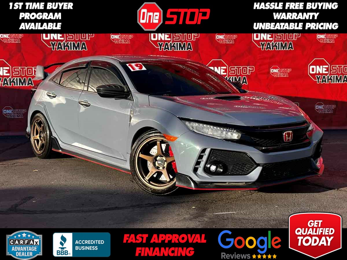 2019 Honda Civic Hatchback Type-R's photo