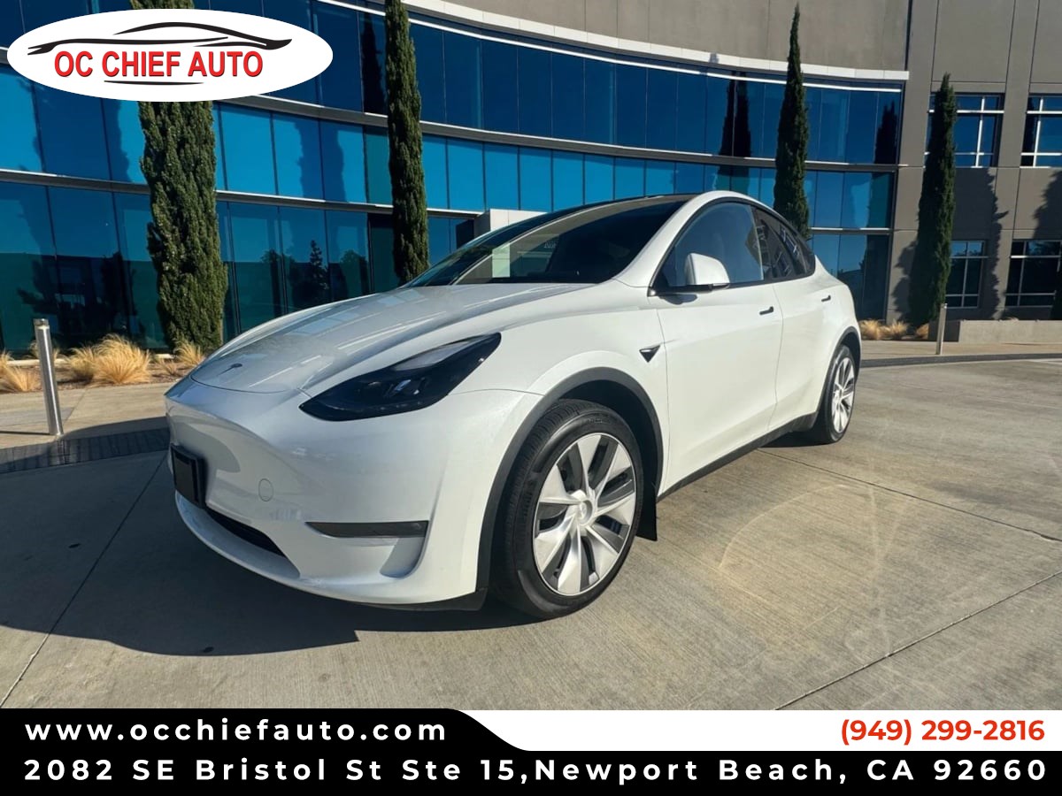 2023 Tesla Model Y Long Range's photo