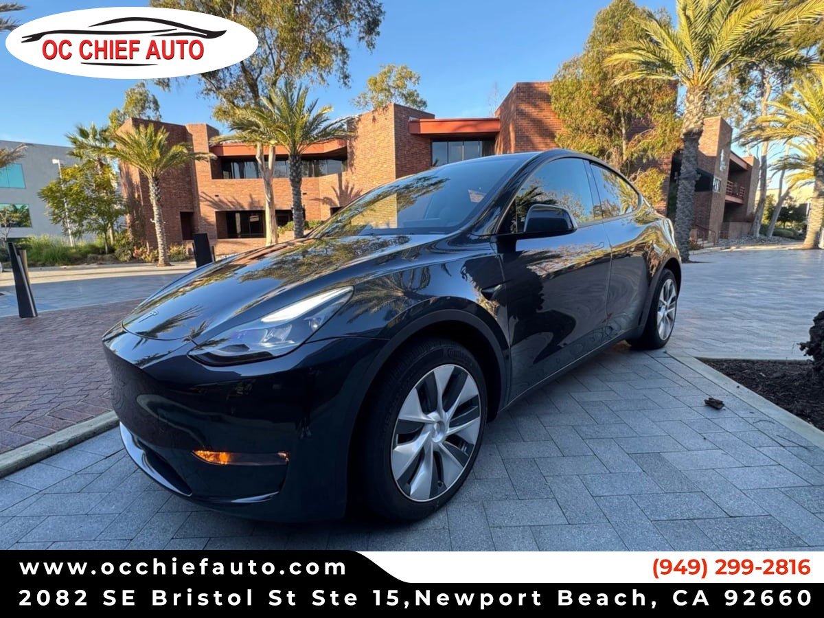 2024 Tesla Model Y Long Range's photo