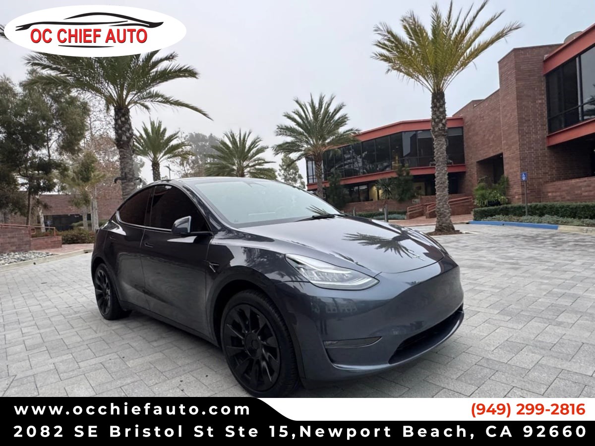 2023 Tesla Model Y Long Range's photo