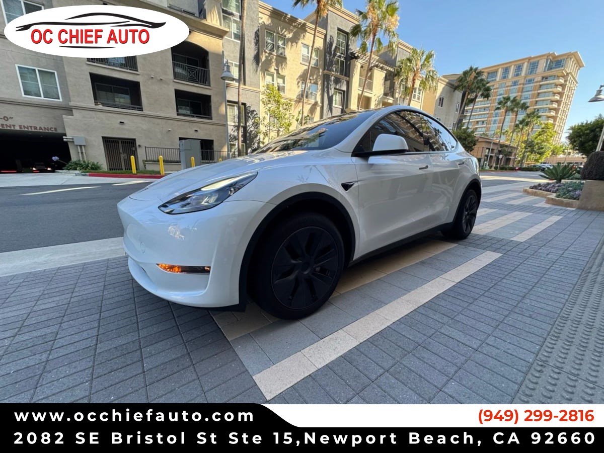 2024 Tesla Model Y Long Range's photo