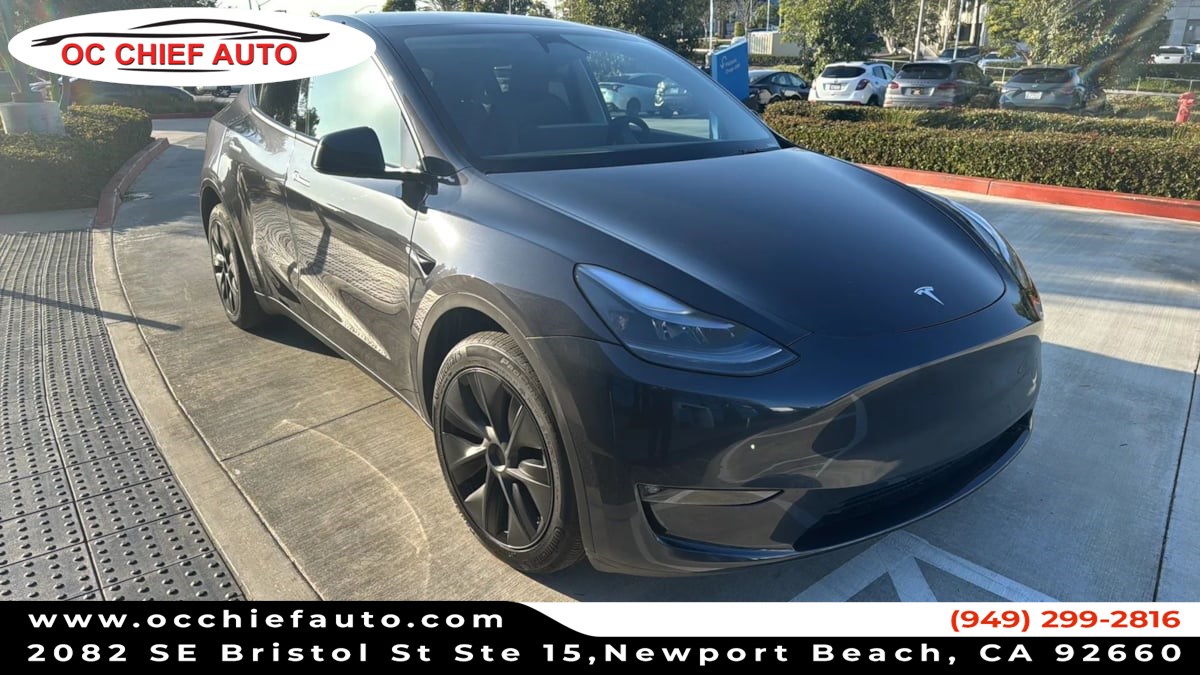 2024 Tesla Model Y Long Range's photo