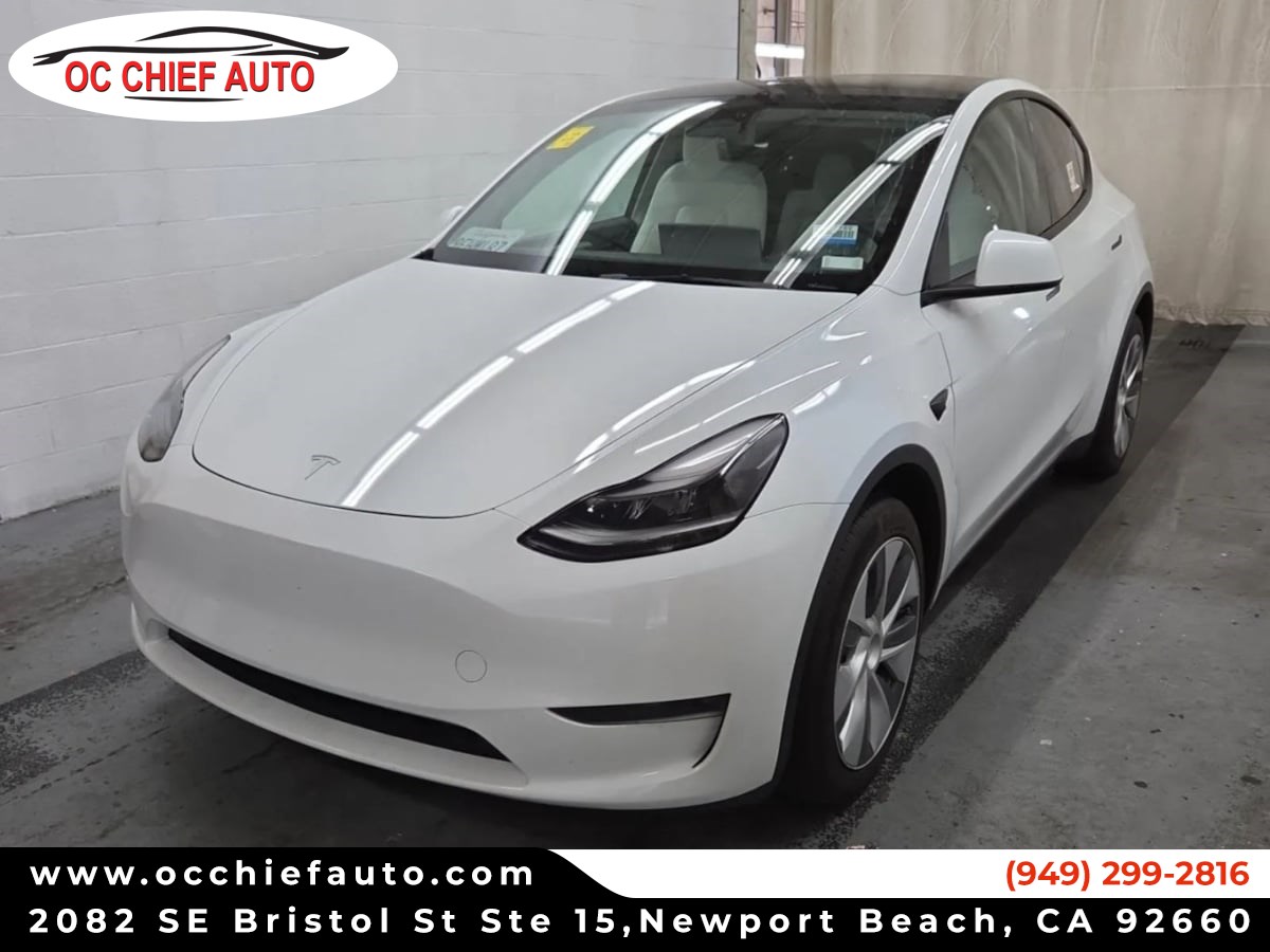 2023 Tesla Model Y Long Range's photo
