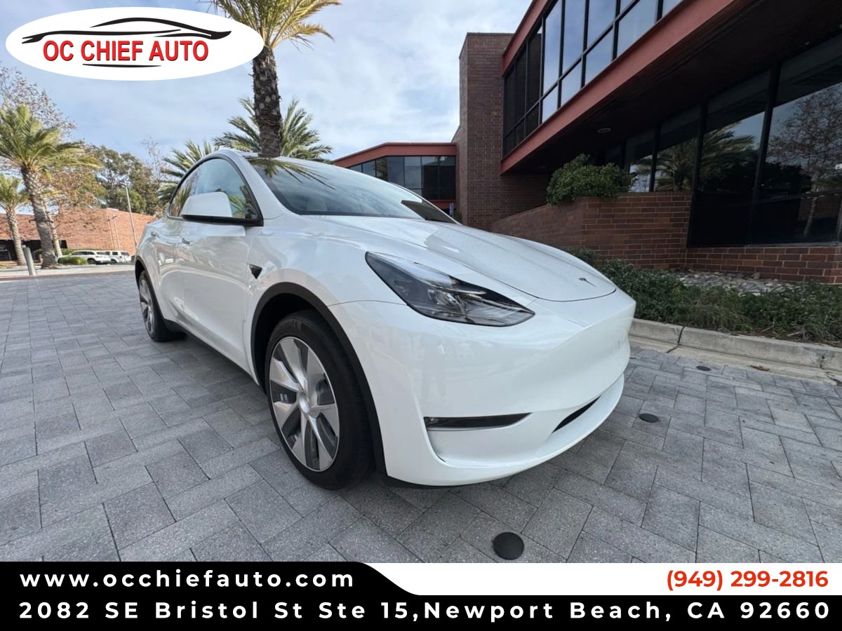 2023 Tesla Model Y Long Range's photo