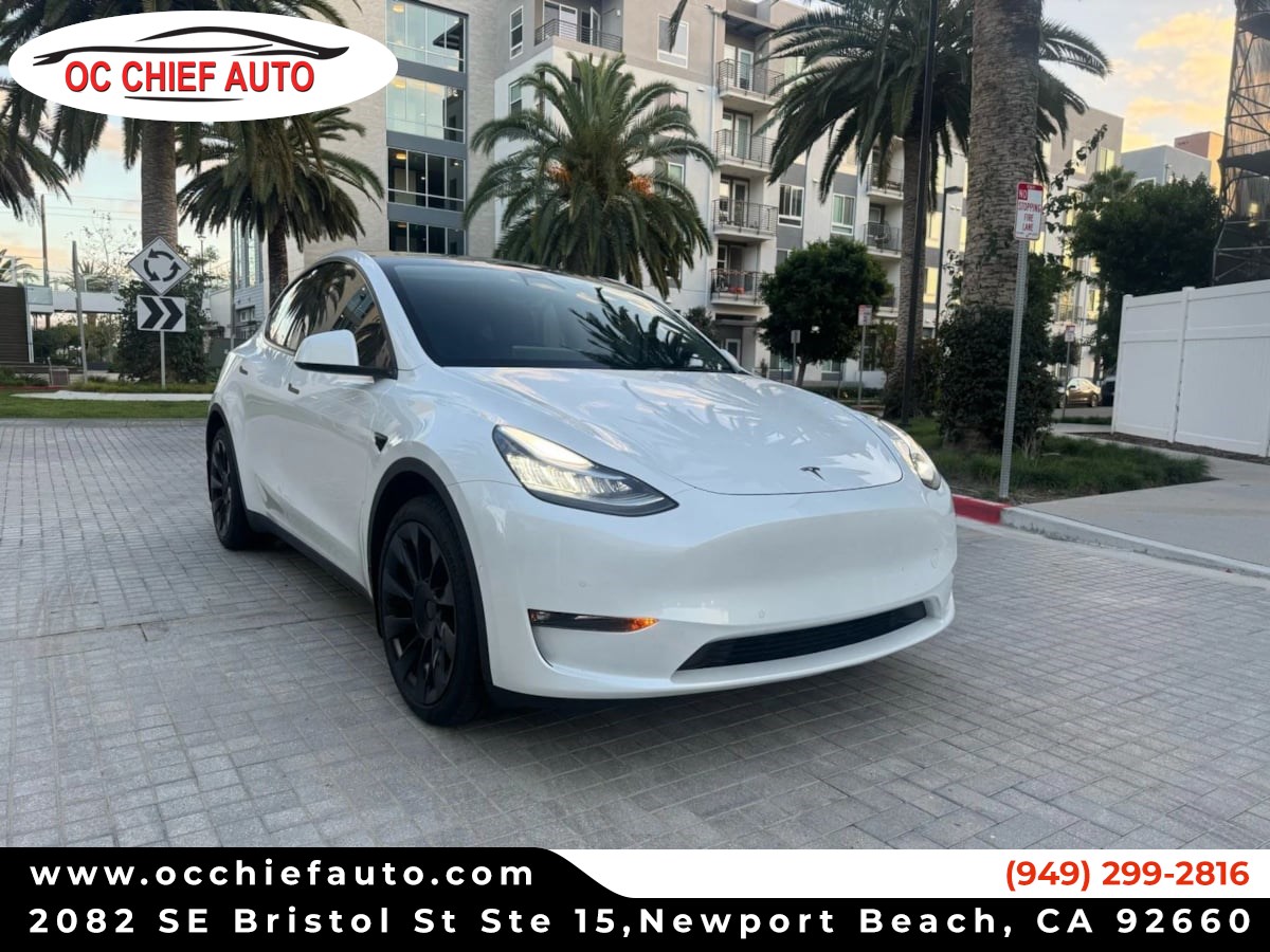2023 Tesla Model Y Long Range's photo