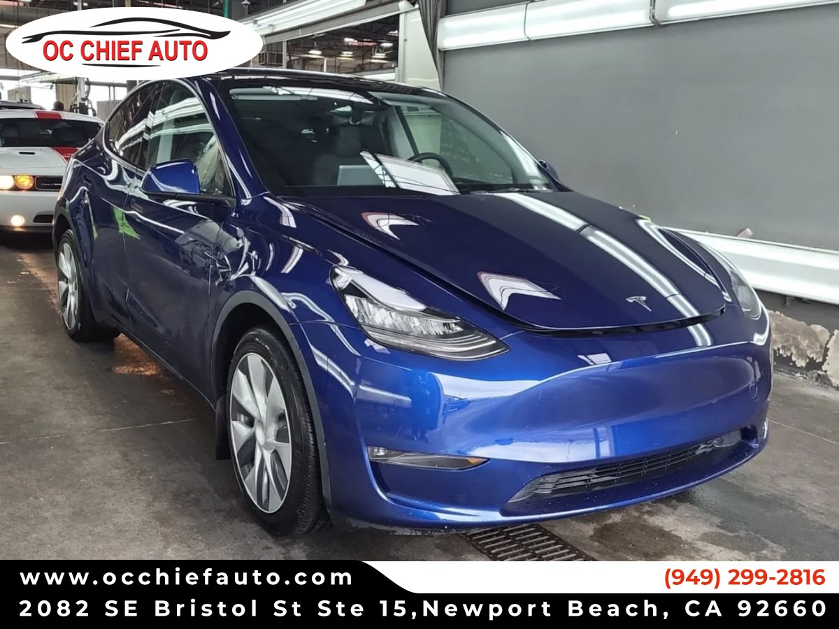 2023 Tesla Model Y Long Range's photo