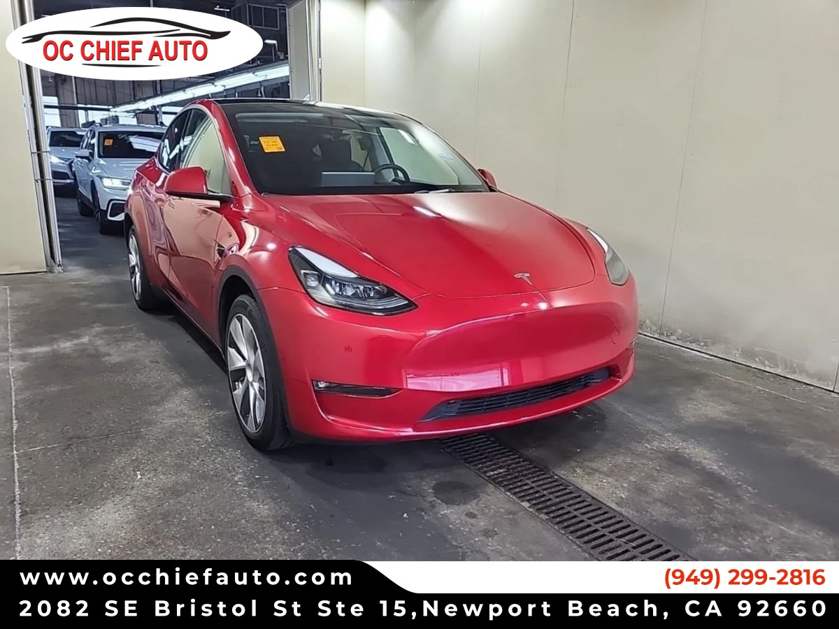 2023 Tesla Model Y Long Range's photo
