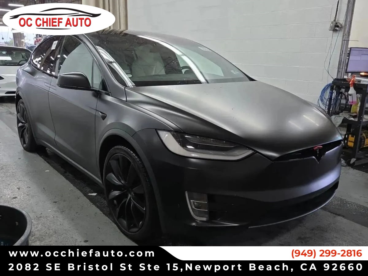 2020 Tesla Model X Standard's photo