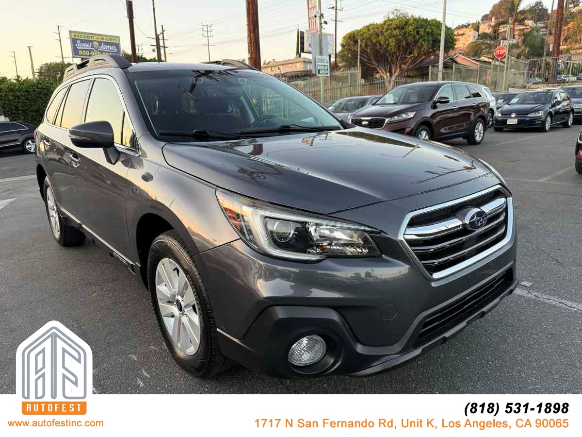 2019 Subaru Outback Premium's photo