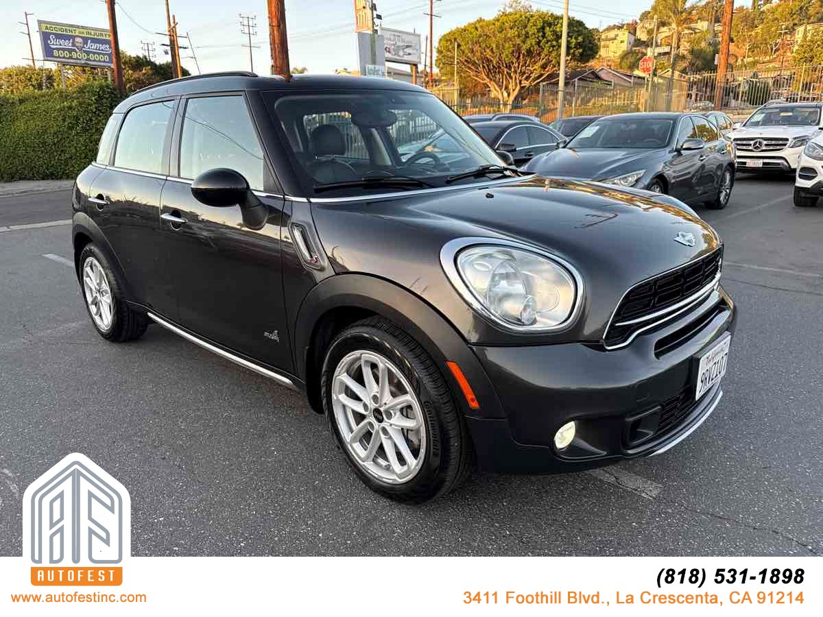 2015 MINI Countryman Countryman S's photo