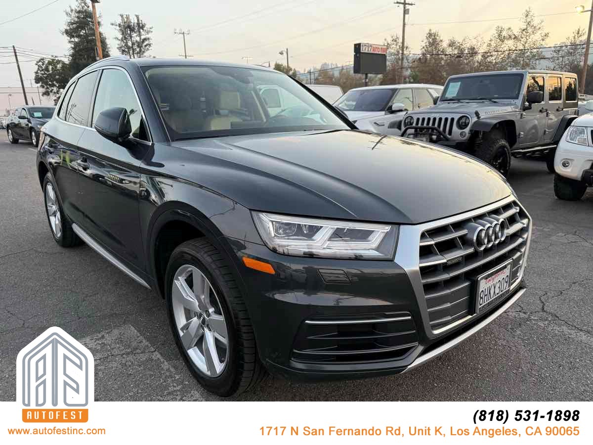 2019 Audi Q5 Premium Plus's photo