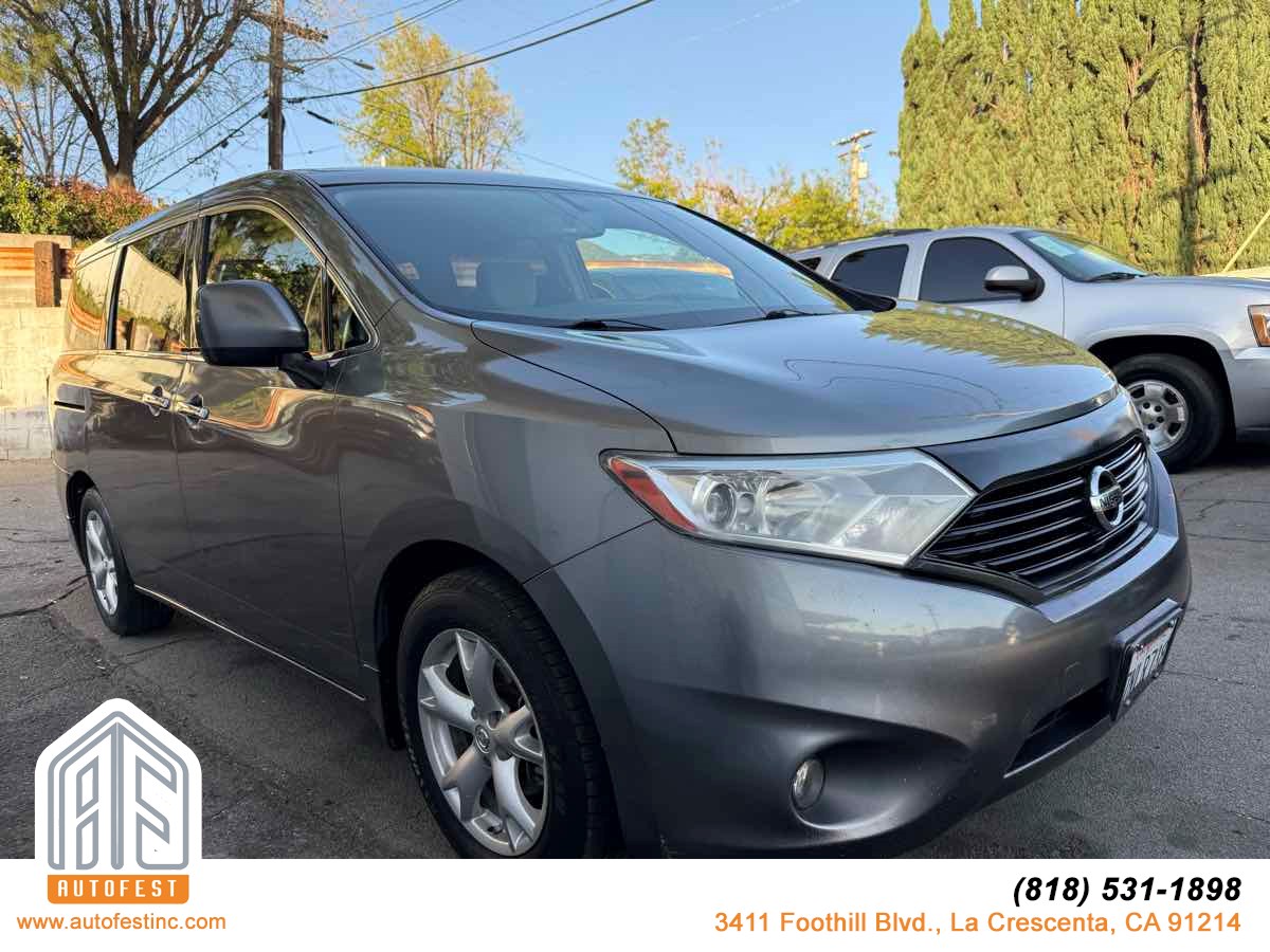 2015 Nissan Quest SV