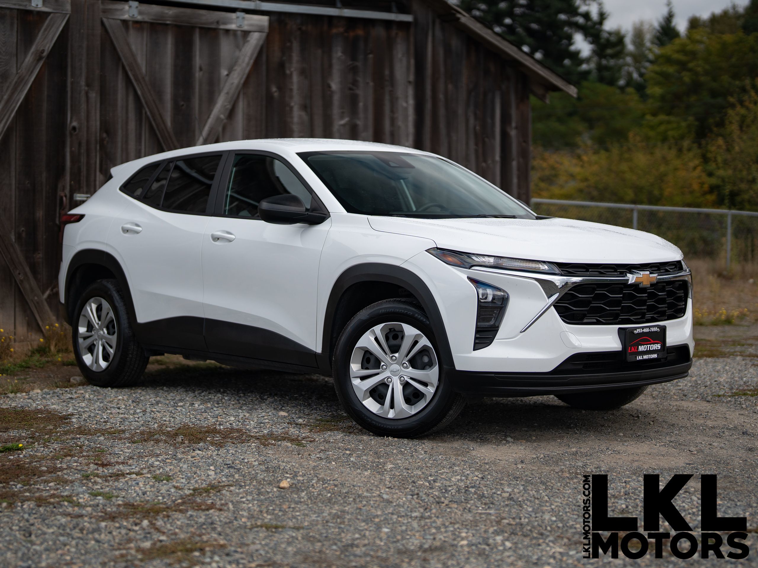 2024 Chevrolet Trax LS's photo