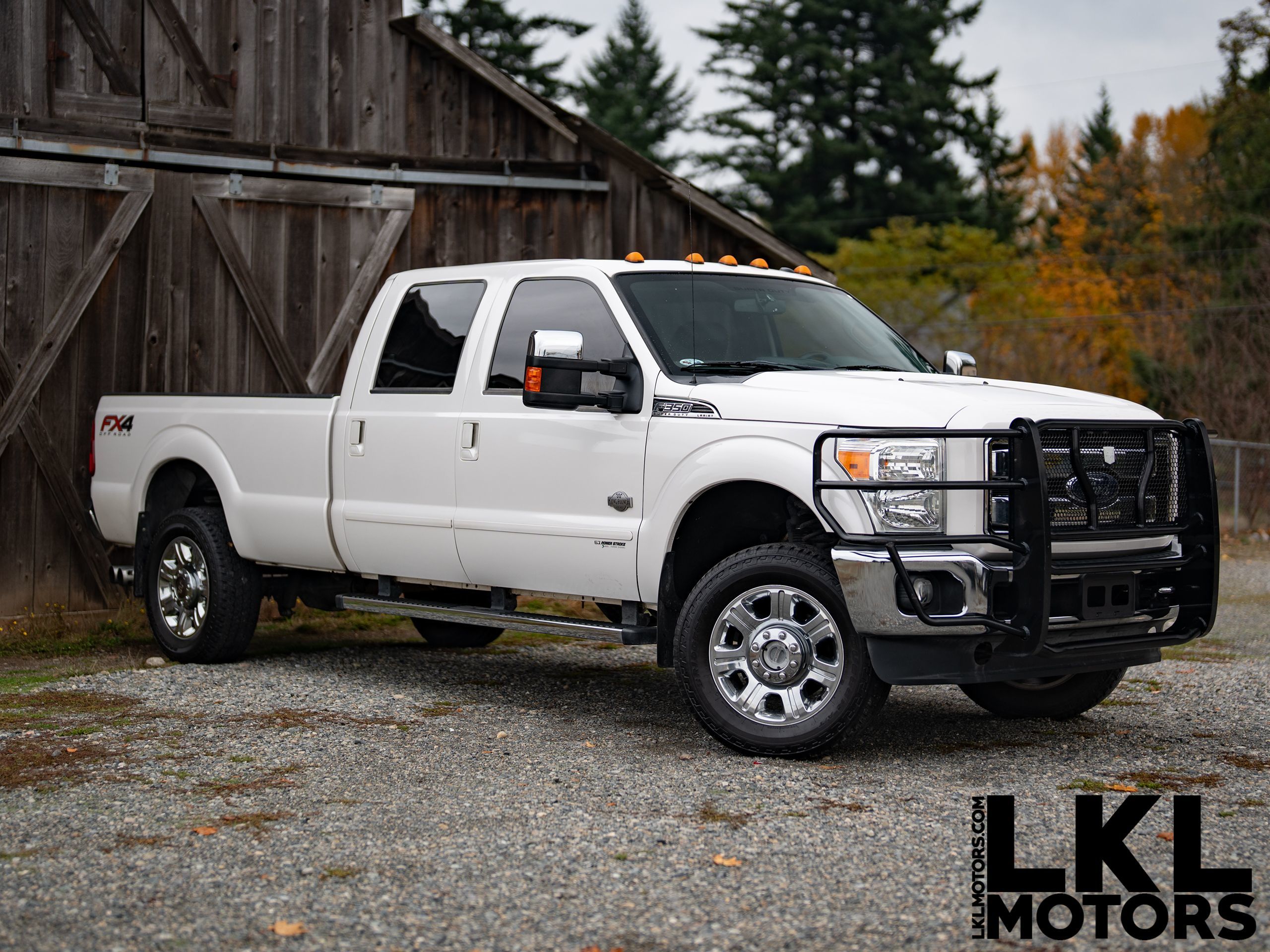 2015 Ford F-350 Super Duty Lariat's photo