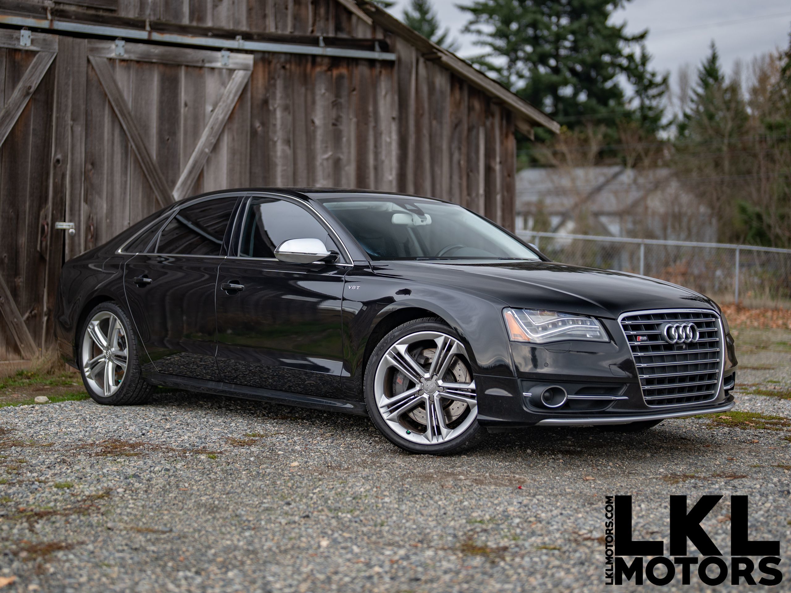 2014 Audi S8 Base's photo