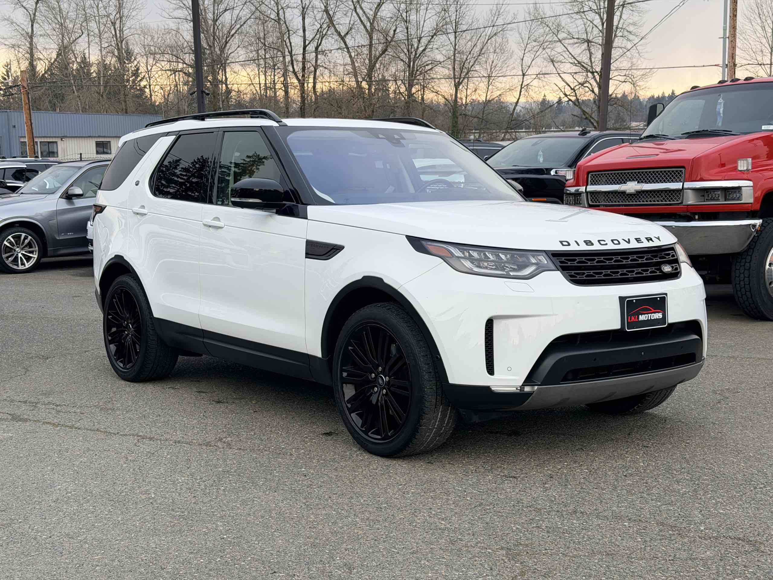 2017 Land Rover Discovery HSE LUX