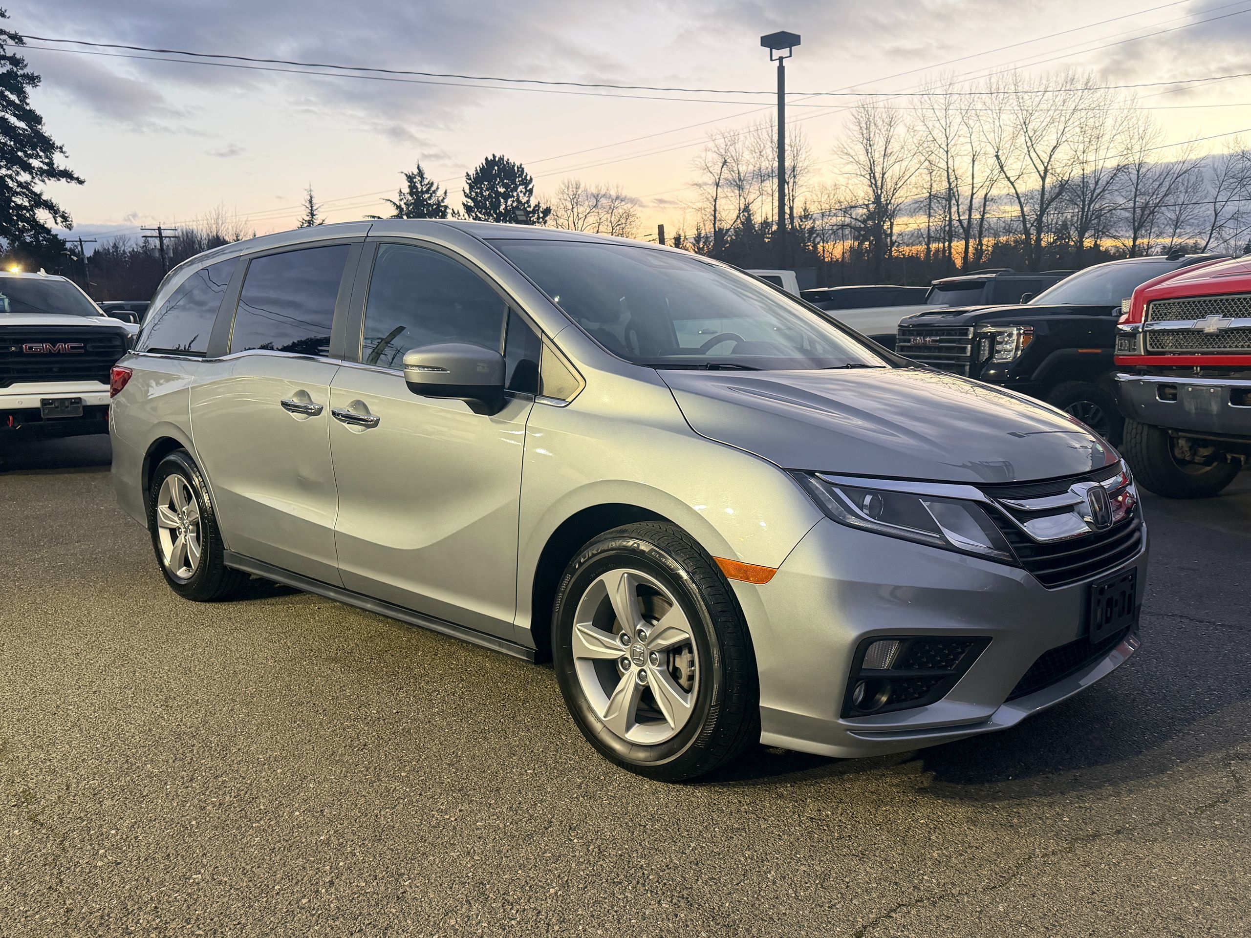 2020 Honda Odyssey EX-L with RES & Navigation's photo