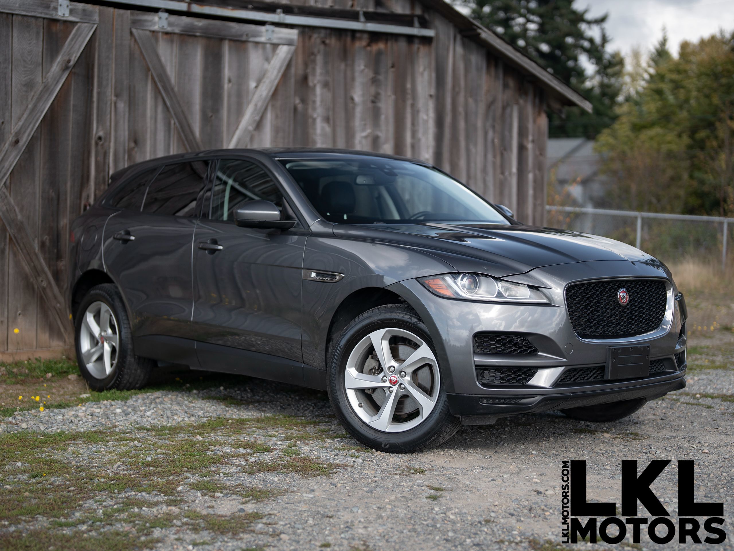 2018 Jaguar F-PACE Premium