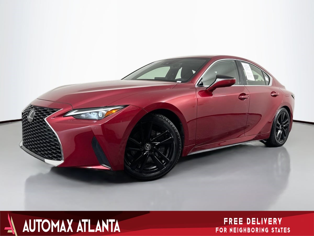 2021 Lexus IS 300's photo