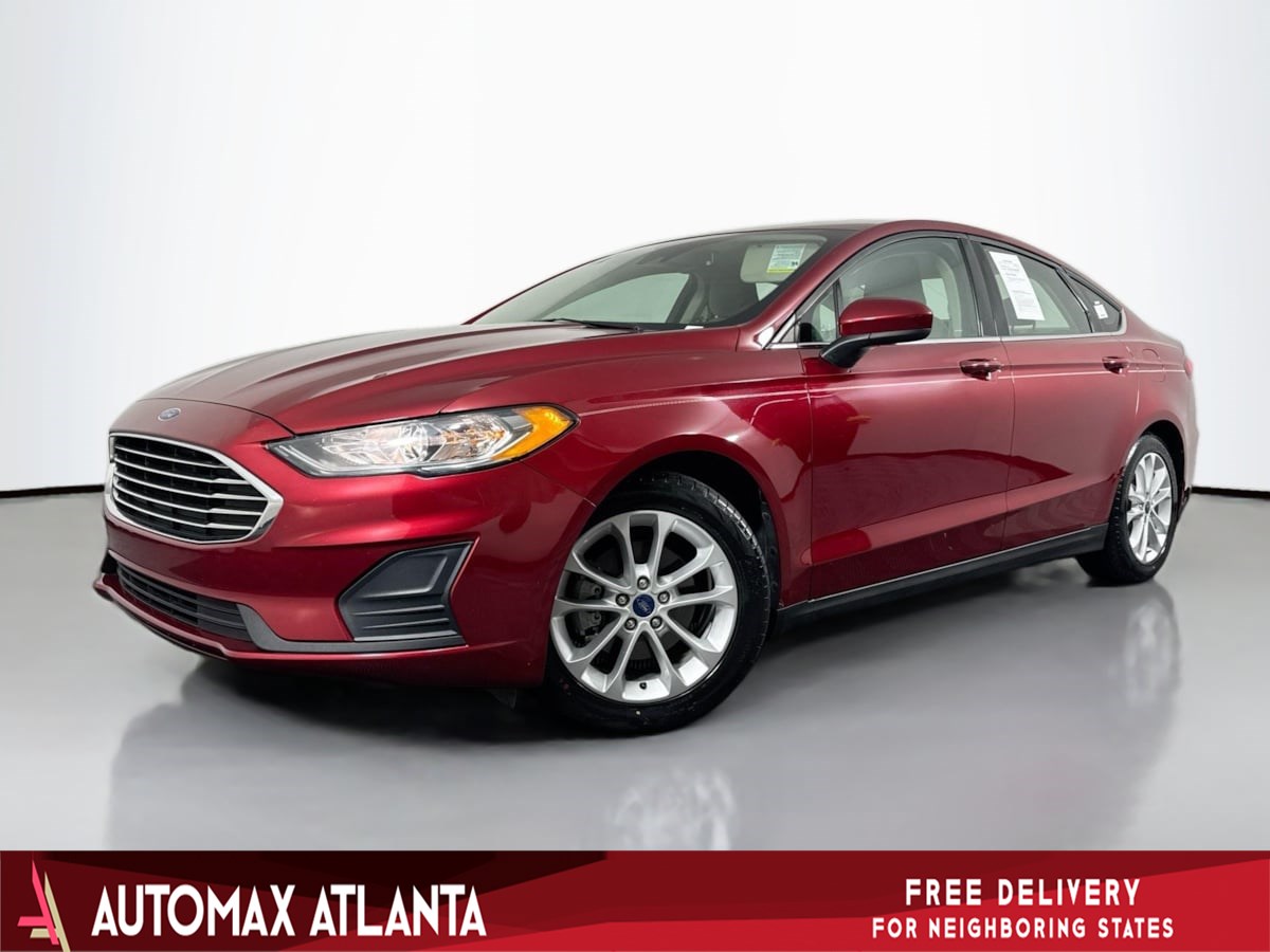 2019 Ford Fusion SE's photo