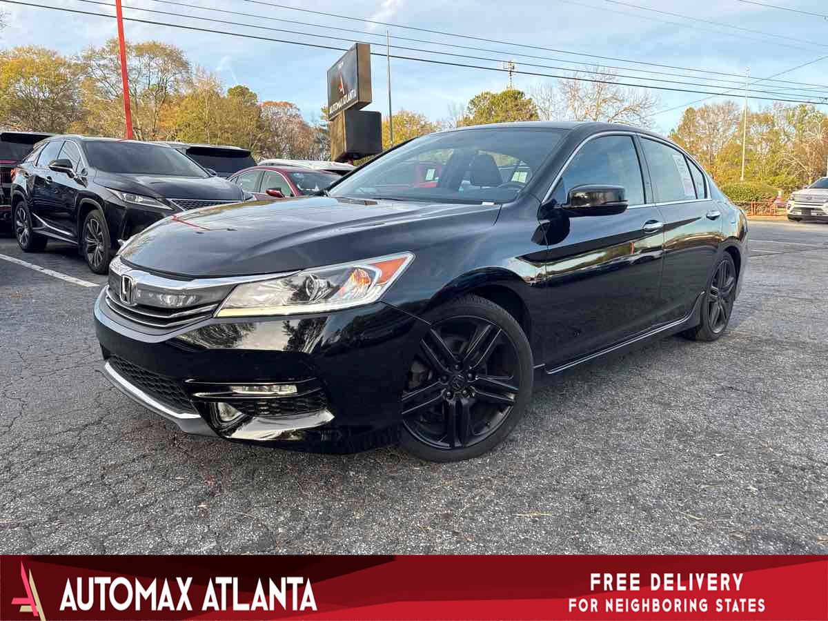 2017 Honda Accord Sport's photo