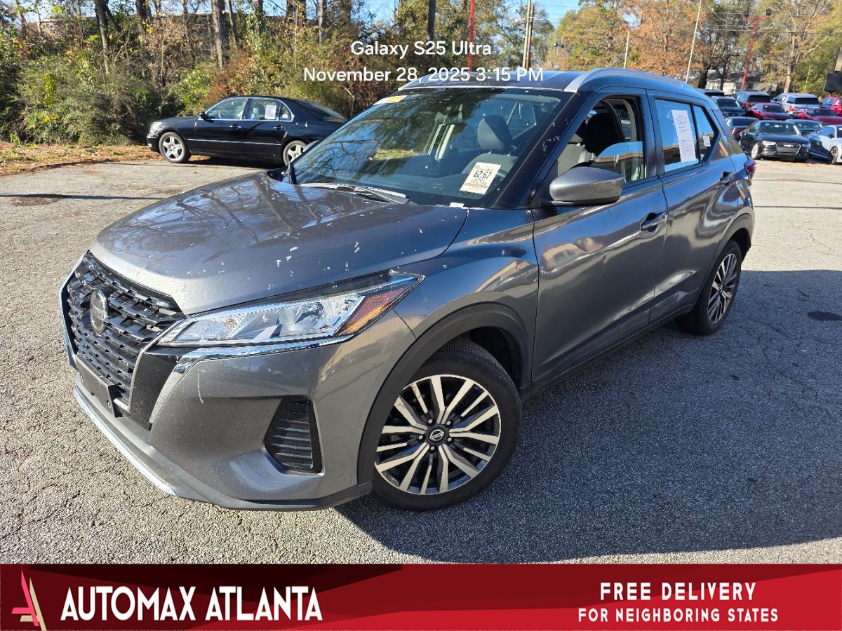 2021 Nissan Kicks SV's photo