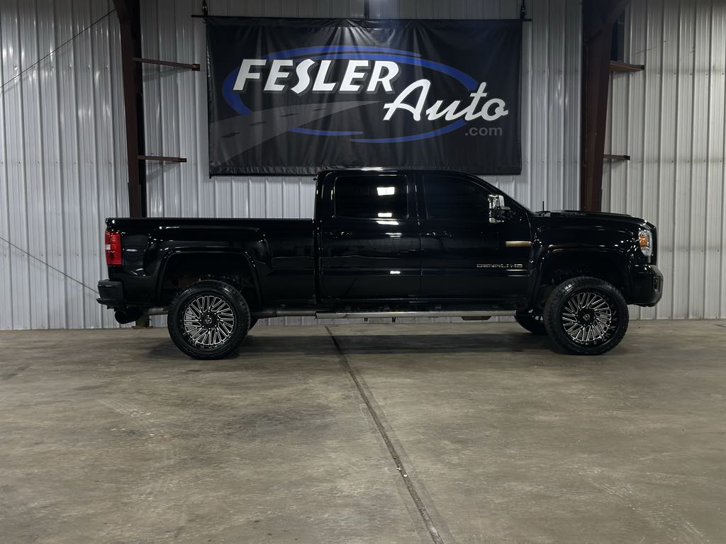 2019 GMC Sierra 2500 Denali HD Denali's photo