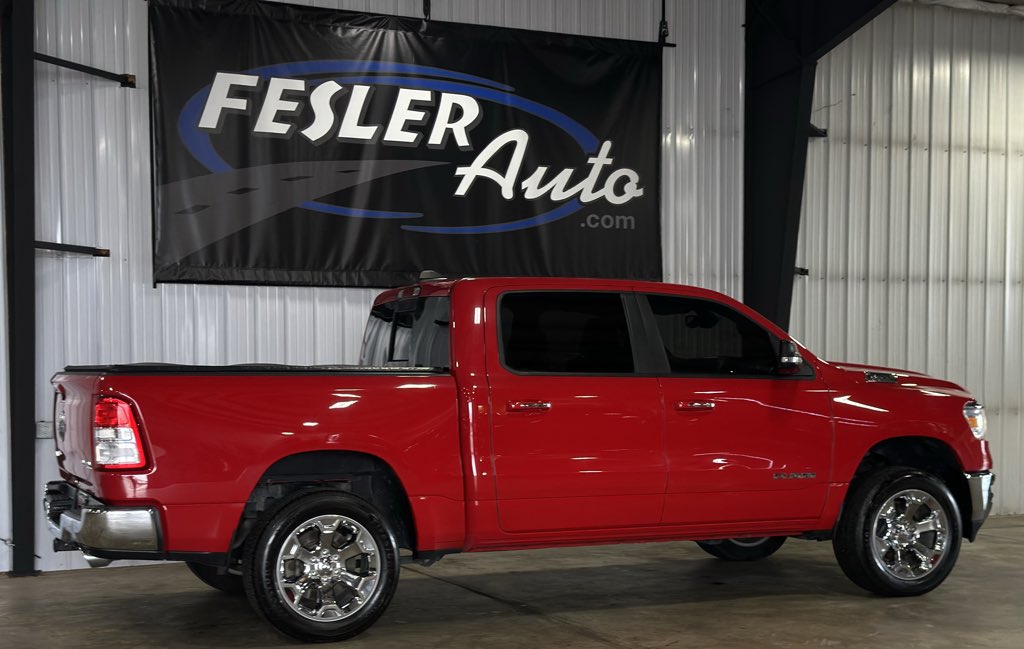 2019 RAM 1500 Big Horn/Lone Star 4x4 Crew Cab 5'7's photo