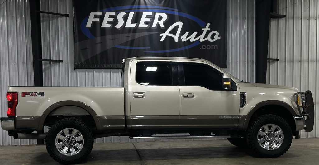 2017 Ford F-250 Super Duty Lariat