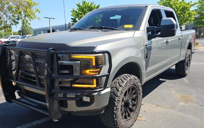 2020 Ford F-250 Super Duty Lariat