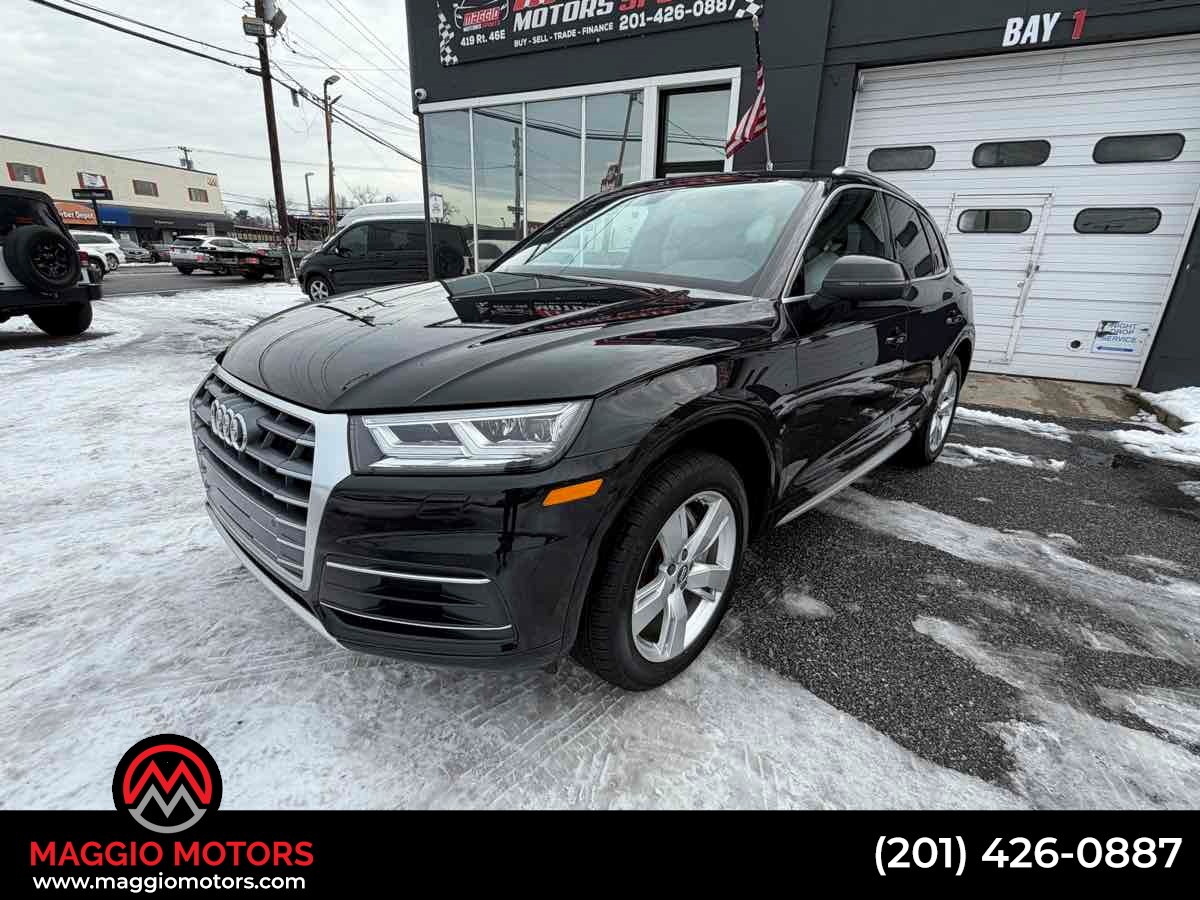 2018 Audi Q5 Premium Plus's photo