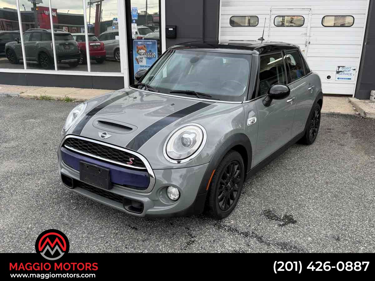 2016 MINI Cooper Hardtop 4 Door