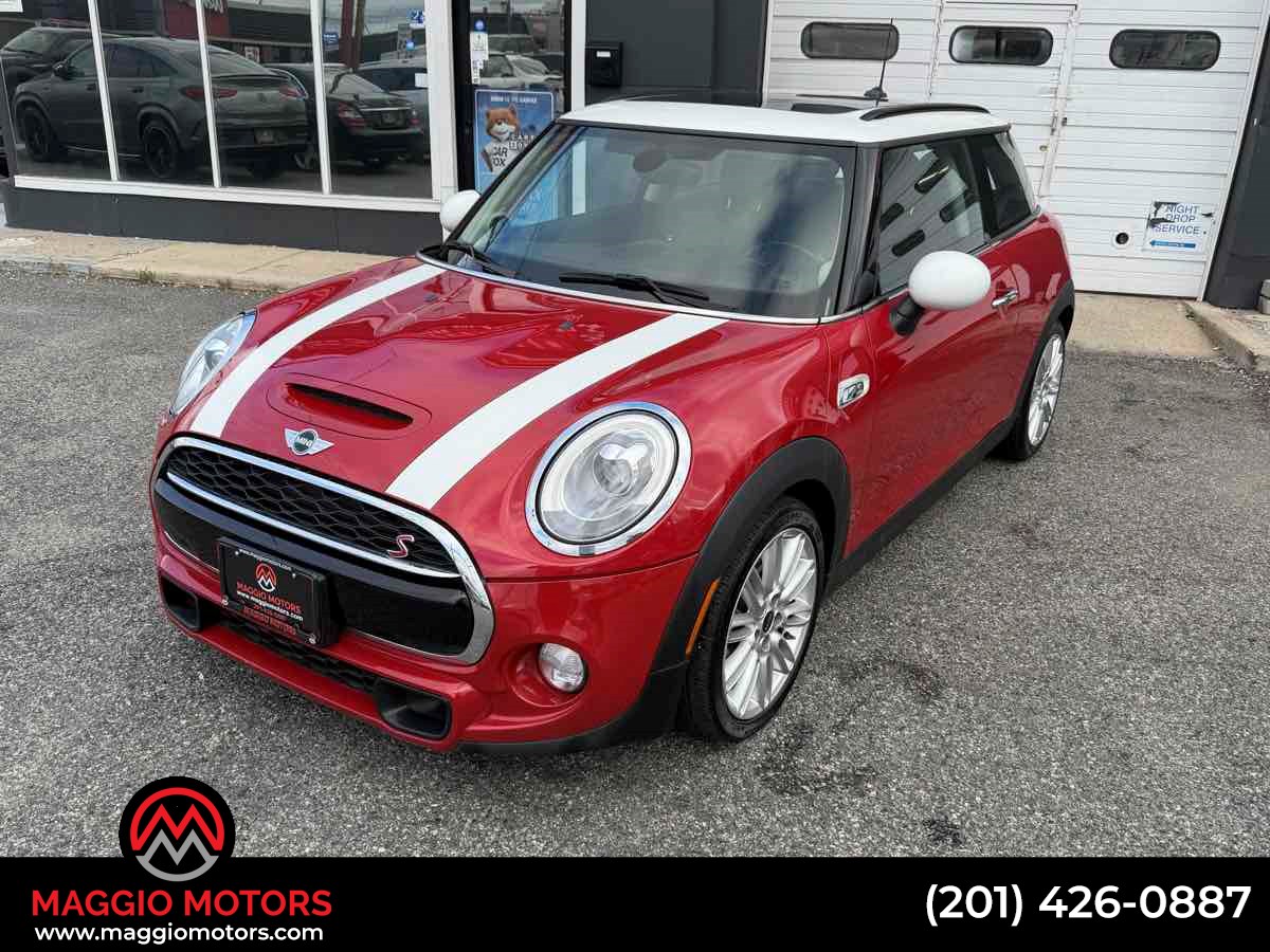 2017 MINI Cooper