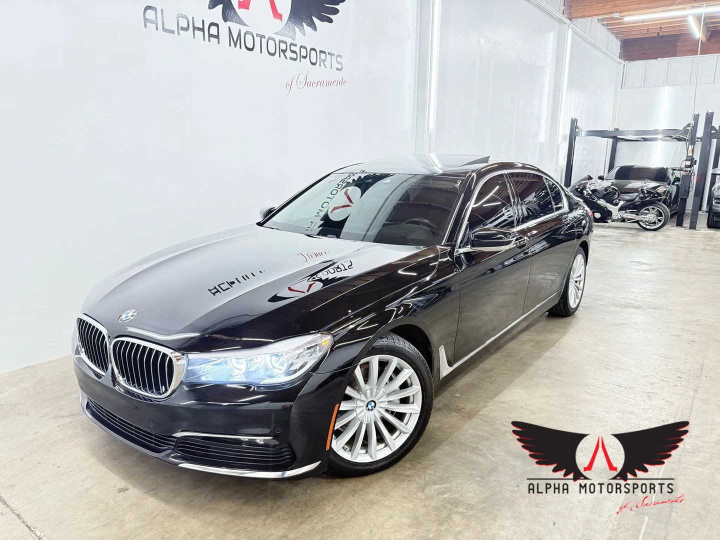 2018 BMW 7 Series 740i's photo