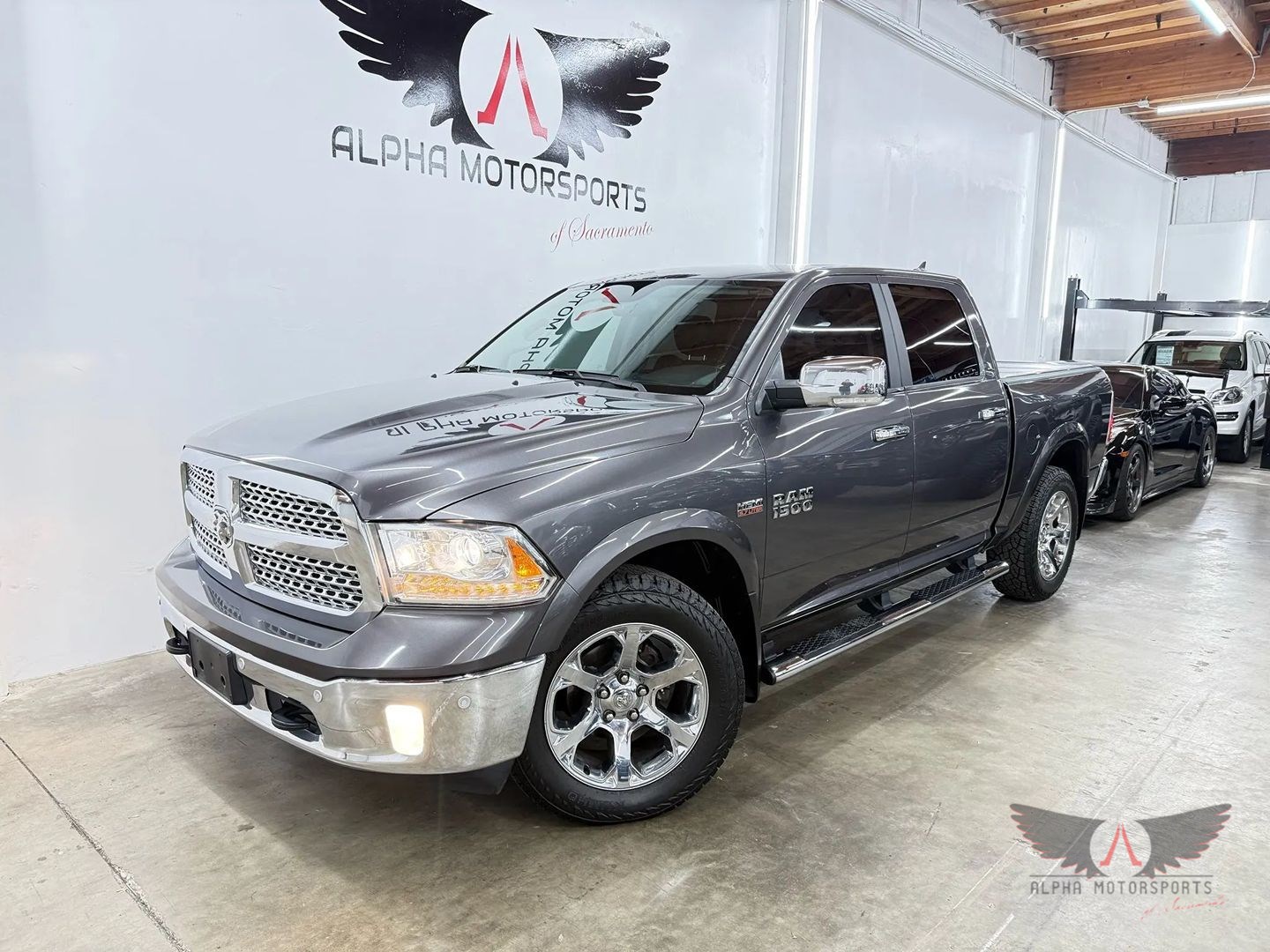2017 RAM Ram 1500 Pickup Laramie