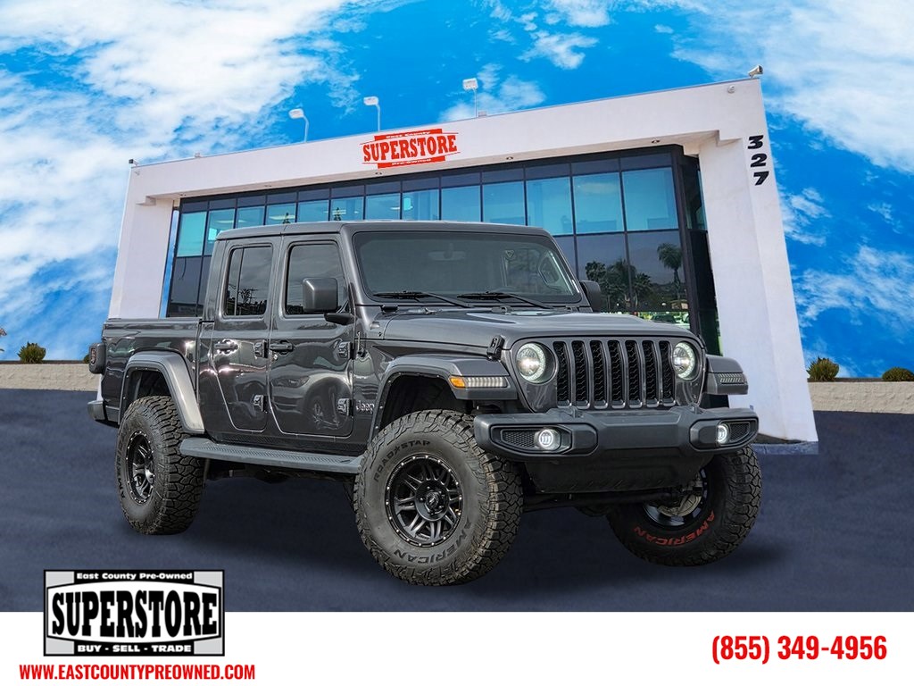 2022 Jeep Gladiator Overland's photo