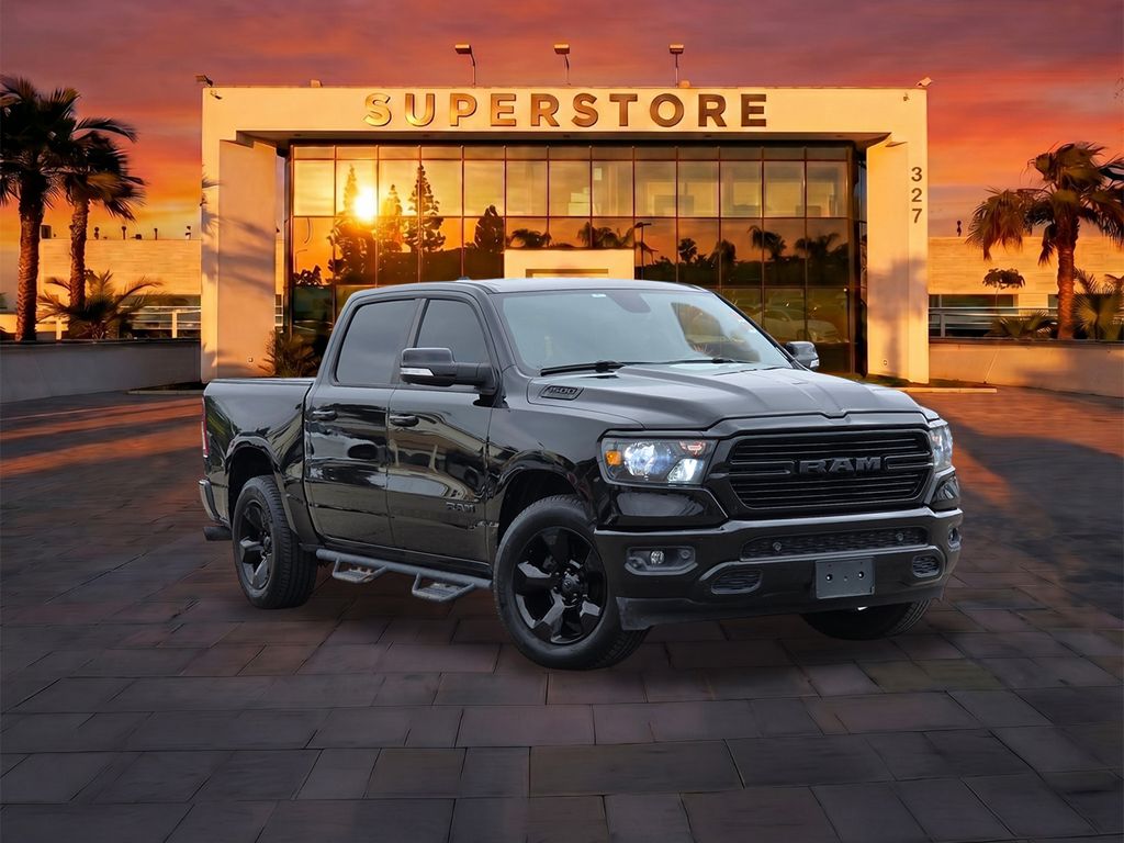 2019 RAM 1500 Big Horn/Lone Star 4x4 Crew Cab 5'7's photo