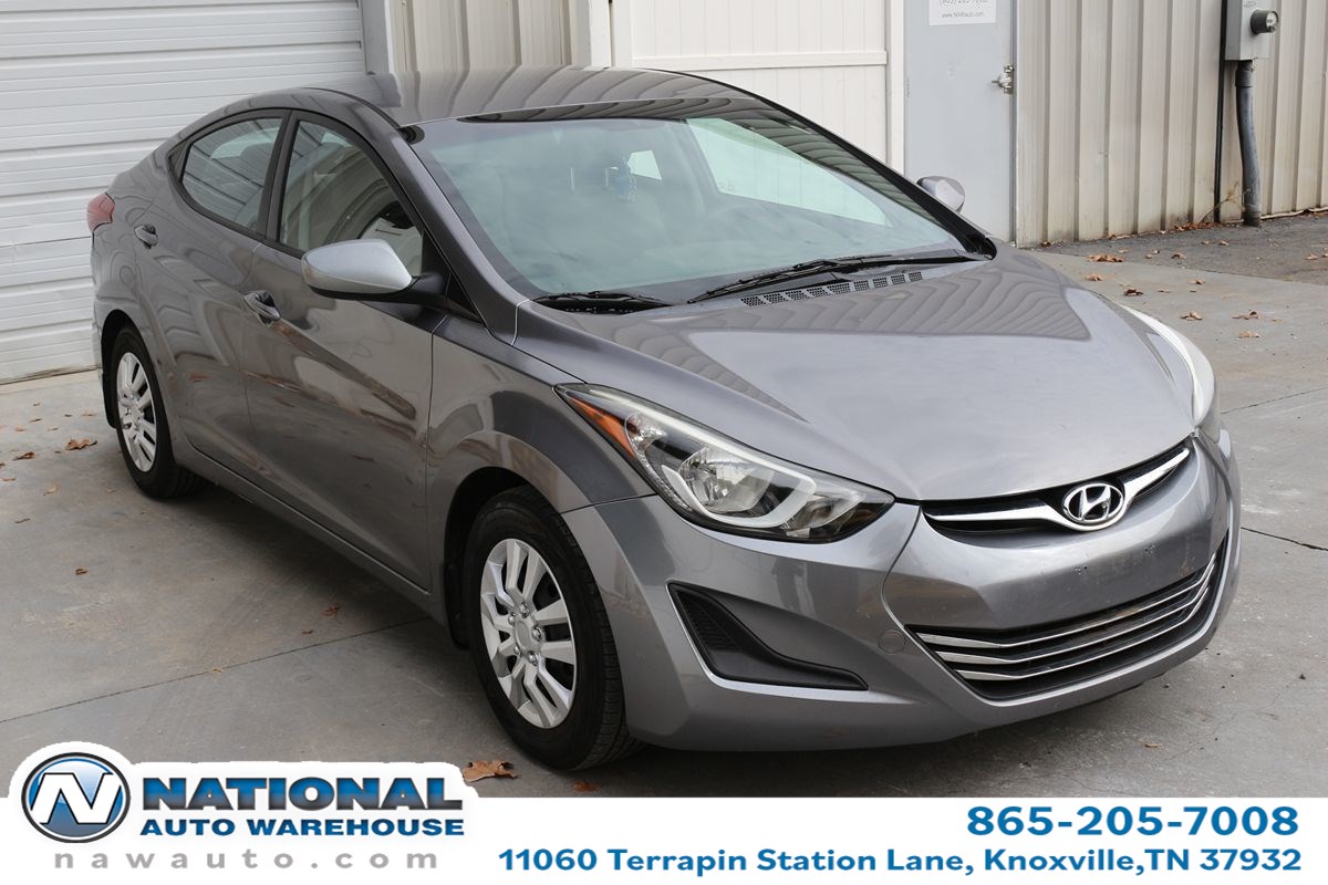 2016 Hyundai Elantra SE's photo