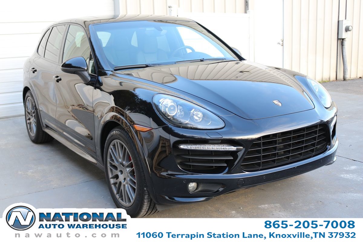 2014 Porsche Cayenne GTS