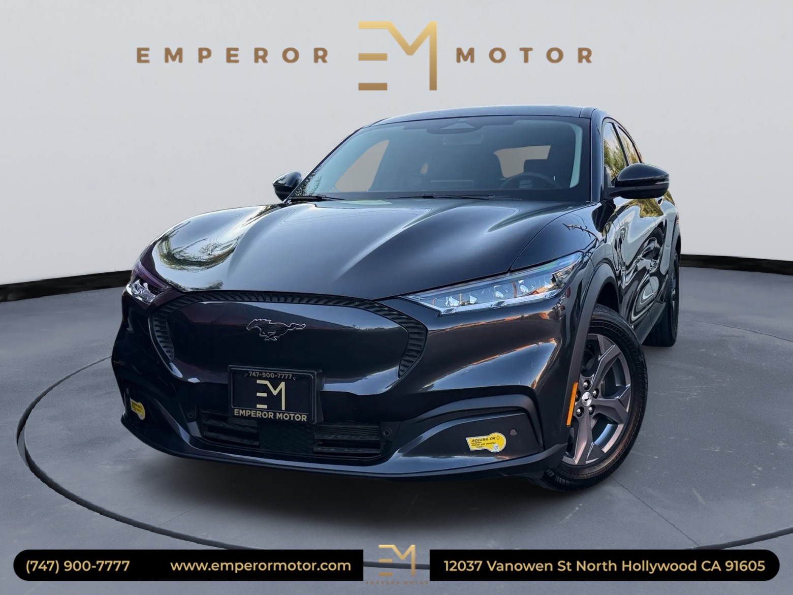 2021 Ford Mustang-Mach-e Select's photo