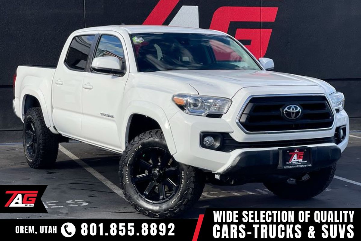 2021 Toyota Tacoma SR5's photo