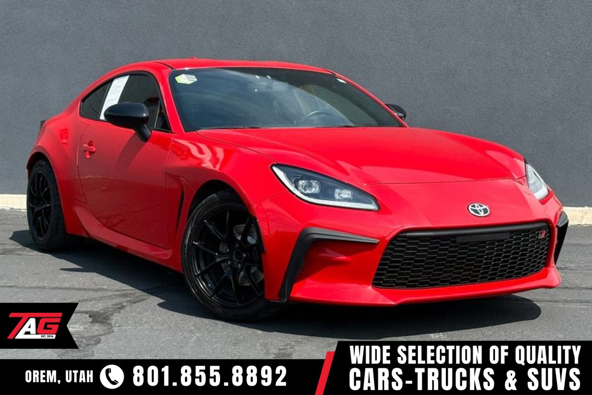 2023 Toyota GR86 Premium's photo