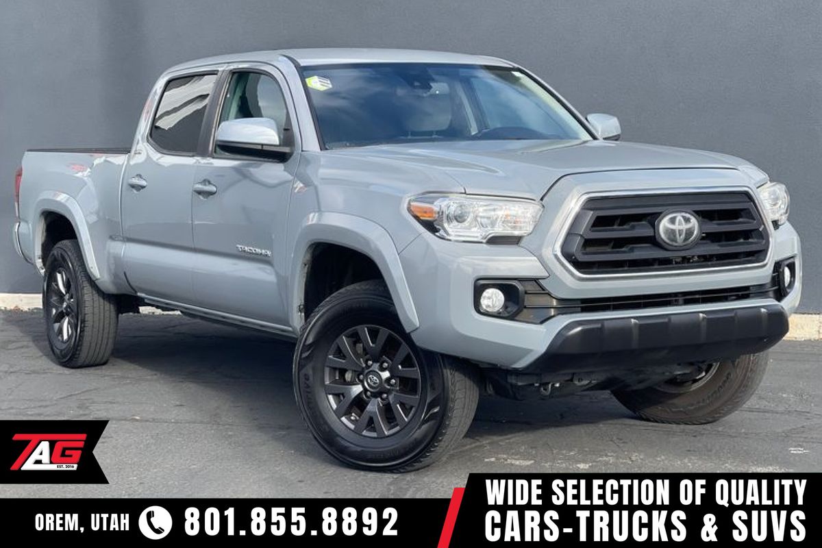 2020 Toyota Tacoma SR5's photo