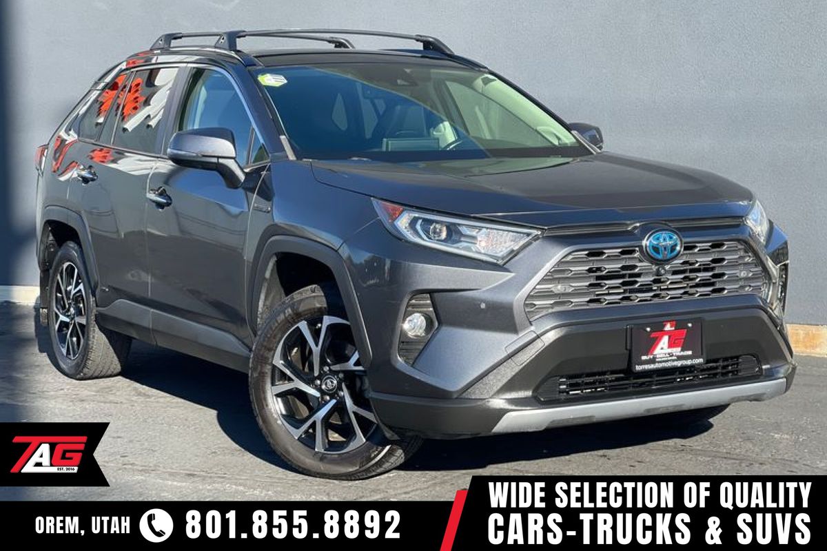 2019 Toyota RAV4 Limited's photo