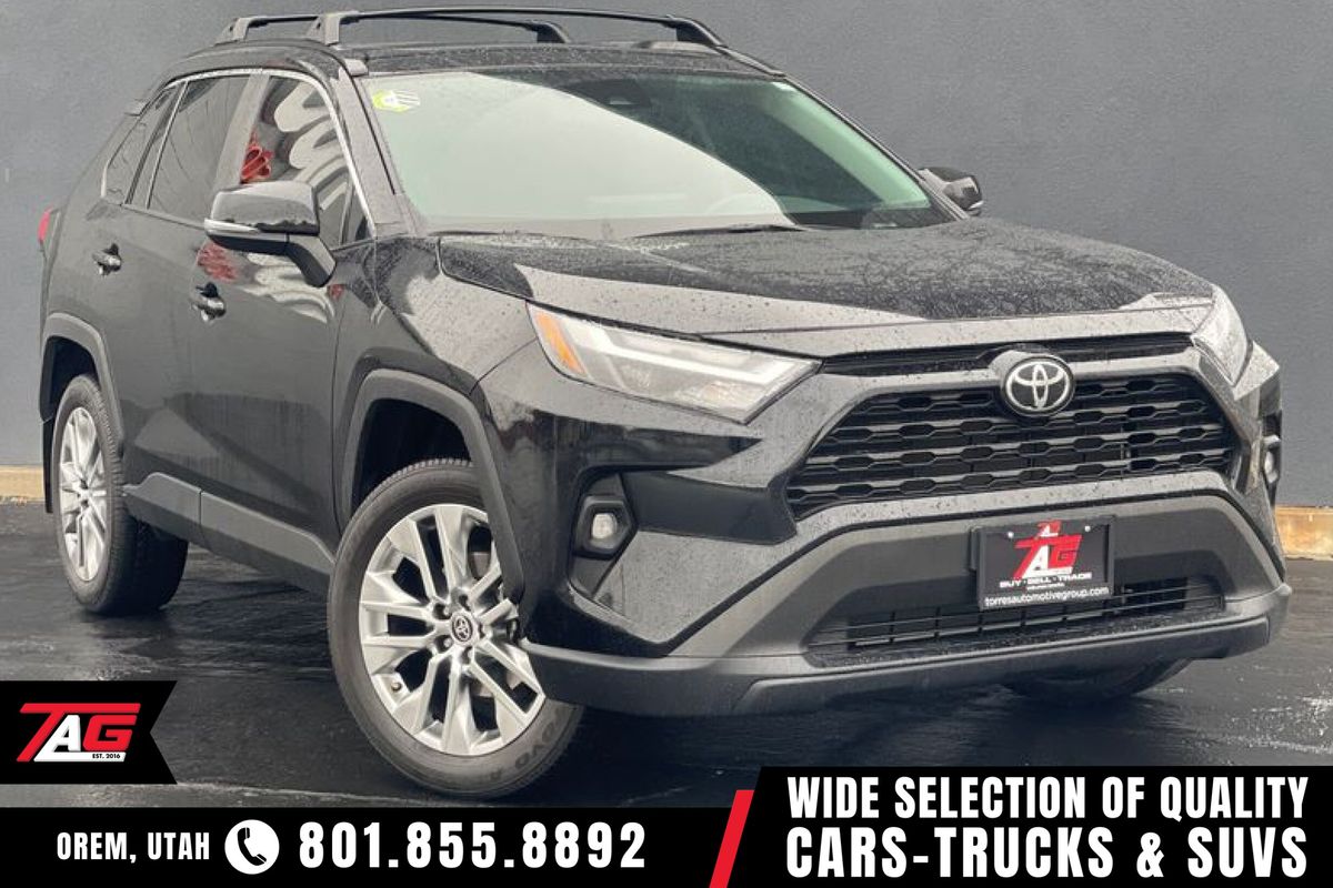 2023 Toyota RAV4 XLE Premium's photo