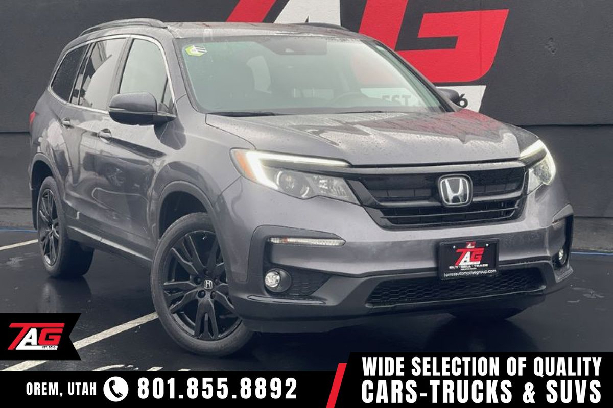 2022 Honda Pilot SE's photo