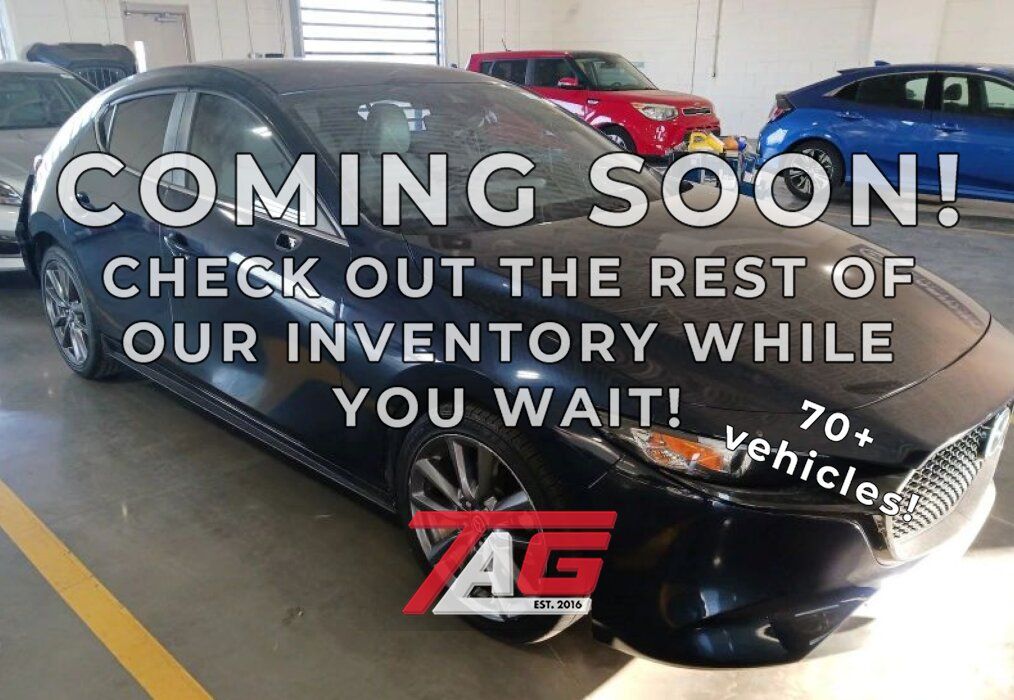 2019 Mazda Mazda3 Base's photo